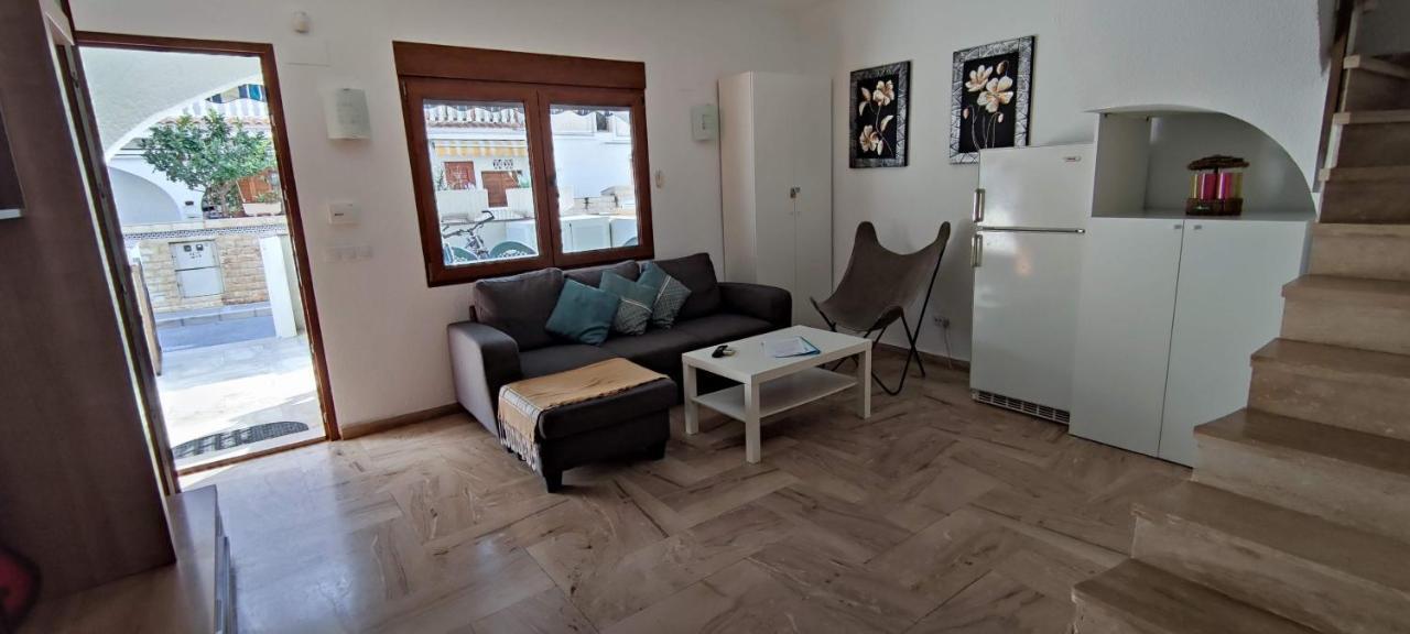 Beach Breeze Townhouse By The Beach Santa Pola Bagian luar foto