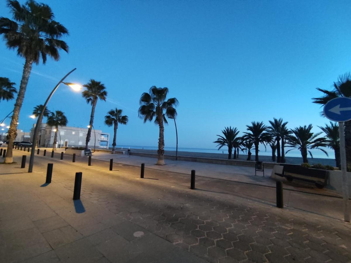 Beach Breeze Townhouse By The Beach Santa Pola Bagian luar foto